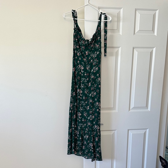 Reformation Dresses & Skirts - Reformation Dark Green Floral Midi Dress with Pink Accents